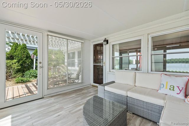 11061 Beryl Drive, White Lake, MI 48386