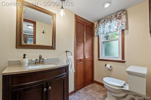 11061 Beryl Drive, White Lake, MI 48386