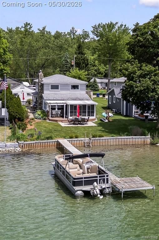 11061 Beryl Drive, White Lake, MI 48386