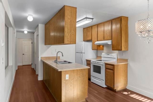 13742 Ruette Le Parc C, Del Mar, CA 92014