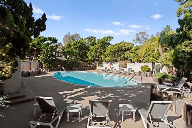 13742 Ruette Le Parc C, Del Mar, CA 92014