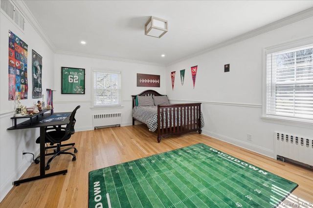 31 Priory Lane, Pelham, NY 10803