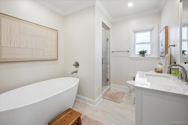 31 Priory Lane, Pelham, NY 10803