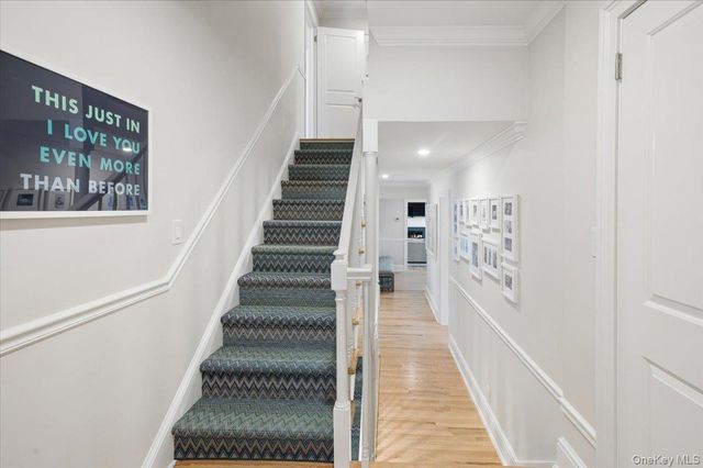 31 Priory Lane, Pelham, NY 10803