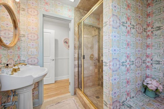 31 Priory Lane, Pelham, NY 10803