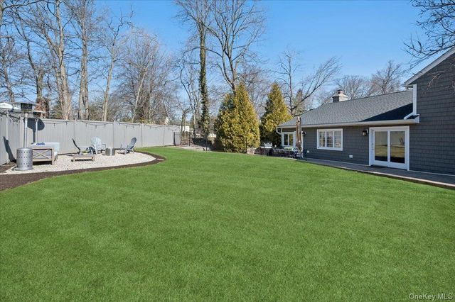 31 Priory Lane, Pelham, NY 10803