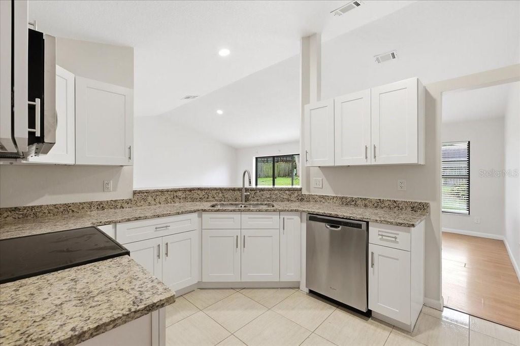 Image 17 of property listing at 5045 CATSPAW COURT, Orlando, FL 32808