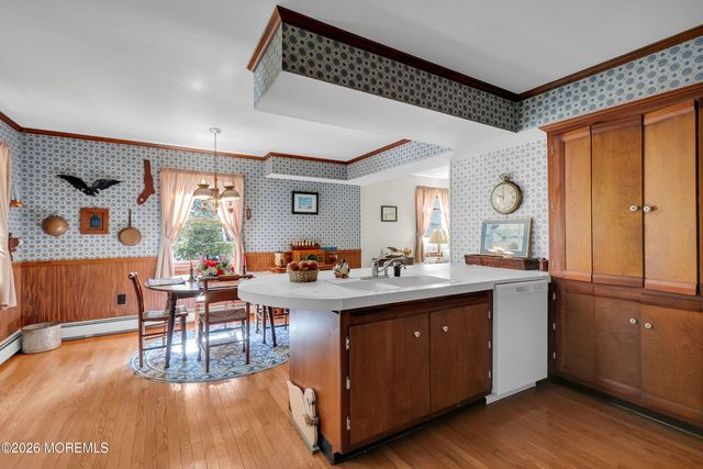 138 Woodland Avenue, Bay Head, NJ 08742