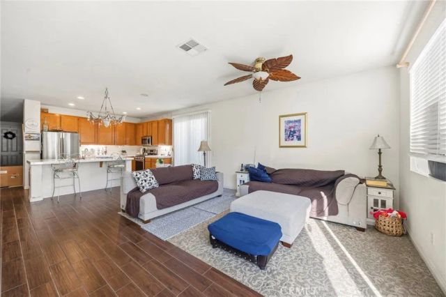 6752 Icelandic, Eastvale, CA 92880