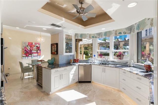 4021 Gulf Shore BLVD N G7, Naples, FL 34103