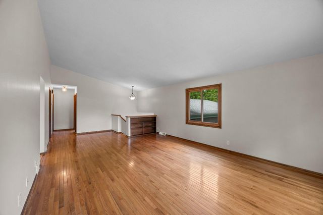 30044 Highway 169 NW, Princeton, MN 55371