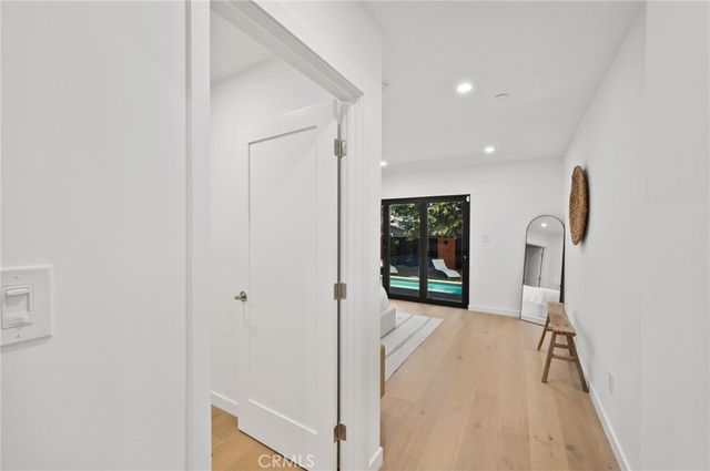 14328 Emelita Street, Sherman Oaks, CA 91401