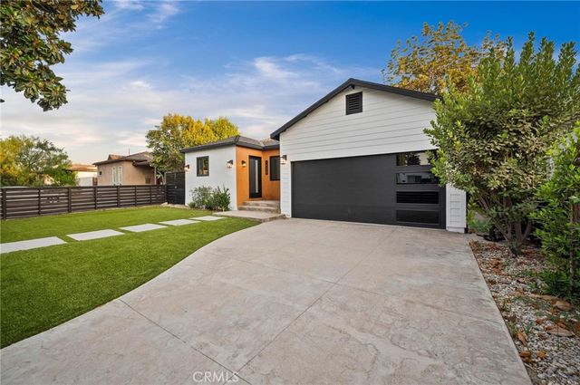 14328 Emelita Street, Sherman Oaks, CA 91401