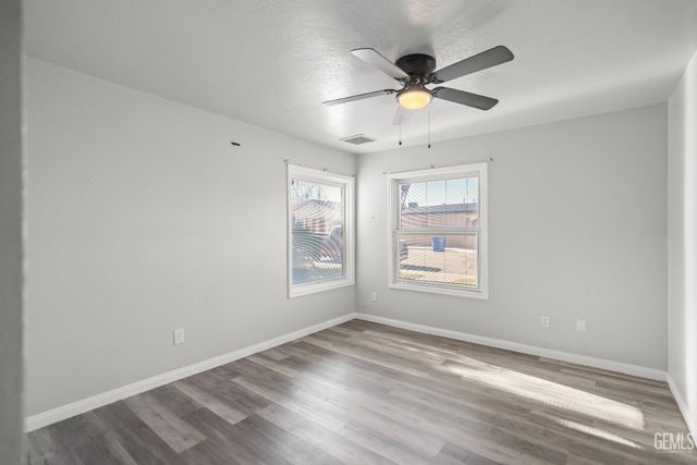 319 Pine Drive, Taft, CA 93268