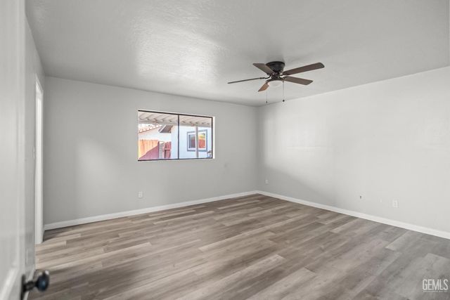 319 Pine Drive, Taft, CA 93268