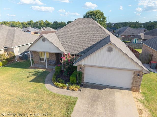 1907 Denali Way, Barling, AR 72923