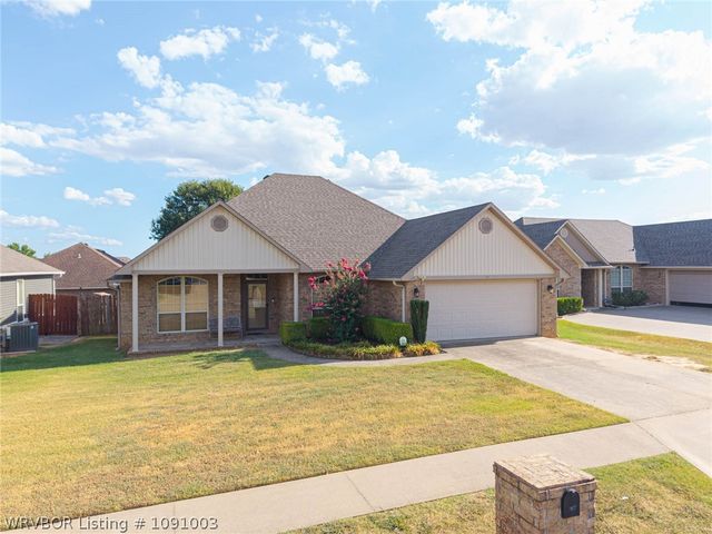 1907 Denali Way, Barling, AR 72923