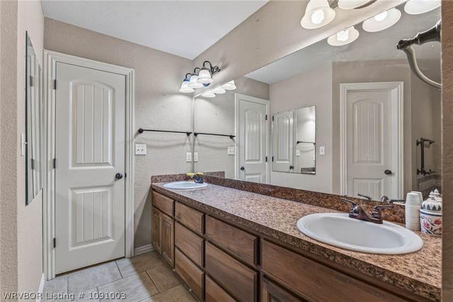 1907 Denali Way, Barling, AR 72923