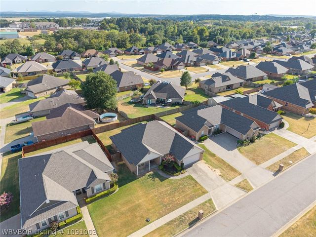 1907 Denali Way, Barling, AR 72923