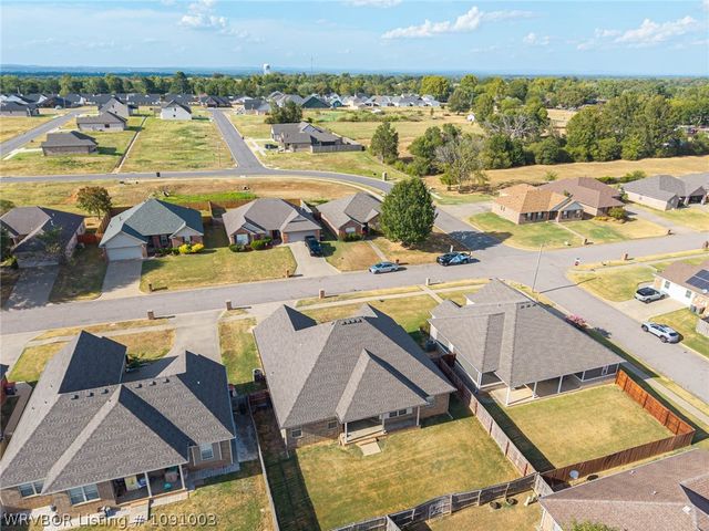 1907 Denali Way, Barling, AR 72923