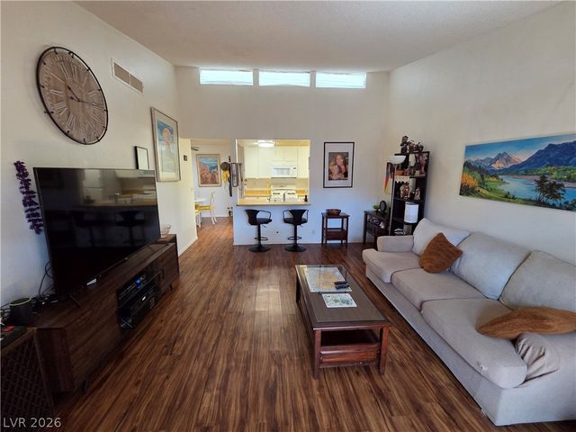 752 Heritage Vista Avenue, Henderson, NV 89015