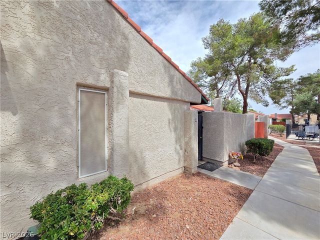 752 Heritage Vista Avenue, Henderson, NV 89015
