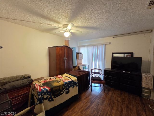 752 Heritage Vista Avenue, Henderson, NV 89015