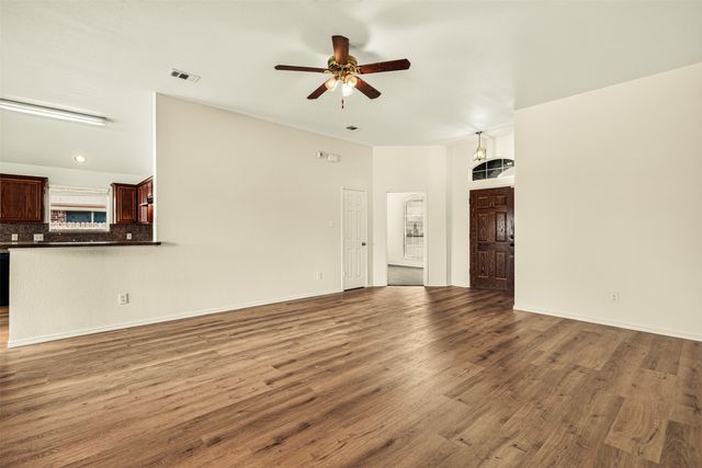 1909 Meadowlark Lane, Royse City, TX 75189
