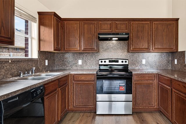 1909 Meadowlark Lane, Royse City, TX 75189