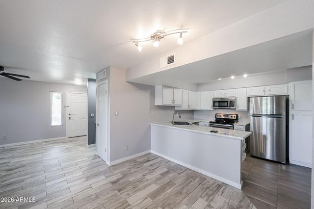 8787 E MOUNTAIN VIEW Road 1101, Scottsdale, AZ 85258