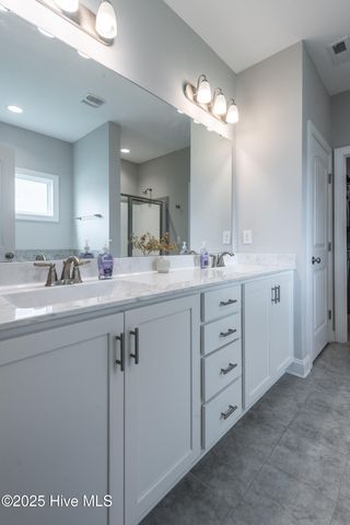 3220 Dandelion Drive, Grimesland, NC 27837