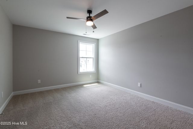 3220 Dandelion Drive, Grimesland, NC 27837