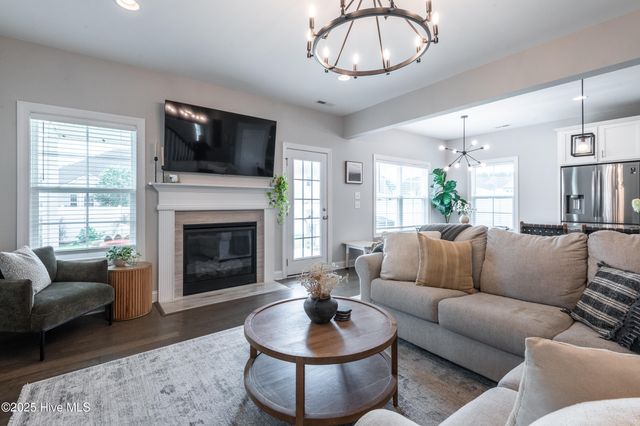 3220 Dandelion Drive, Grimesland, NC 27837