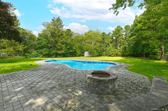 37 Euclid Avenue, Dix Hills, NY 11746