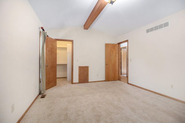 312 Dorchester Way, Milford, MI 48381