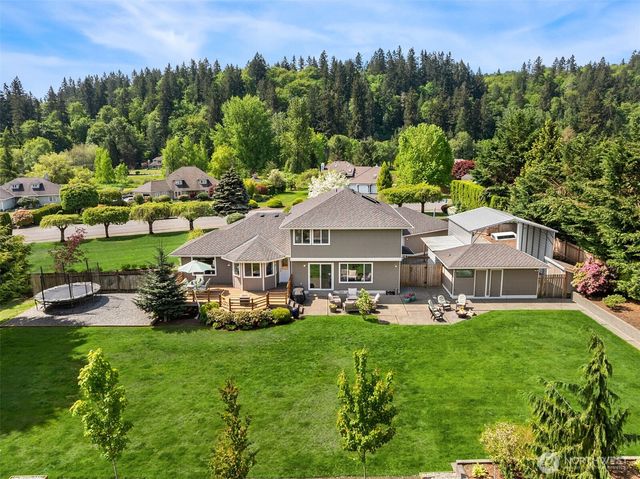 21118 SE 137th Place, Issaquah, WA 98027