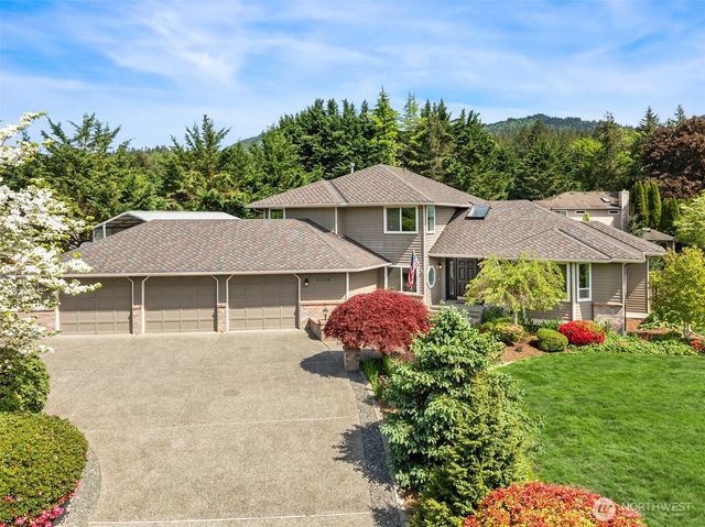 21118 SE 137th Place, Issaquah, WA 98027
