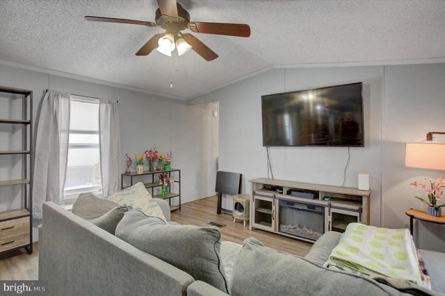 188 RUSTIC DRIVE, Shippensburg, PA 17257