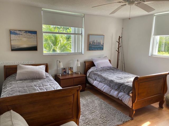 210 Sea View Dr 312, Key Biscayne, FL 33149