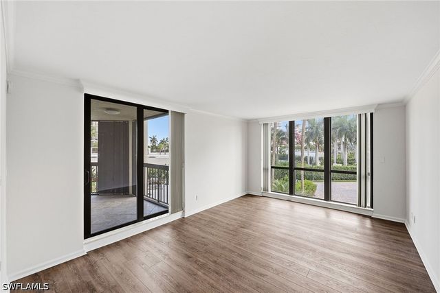 4551 Gulf Shore BLVD N 200, Naples, FL 34103