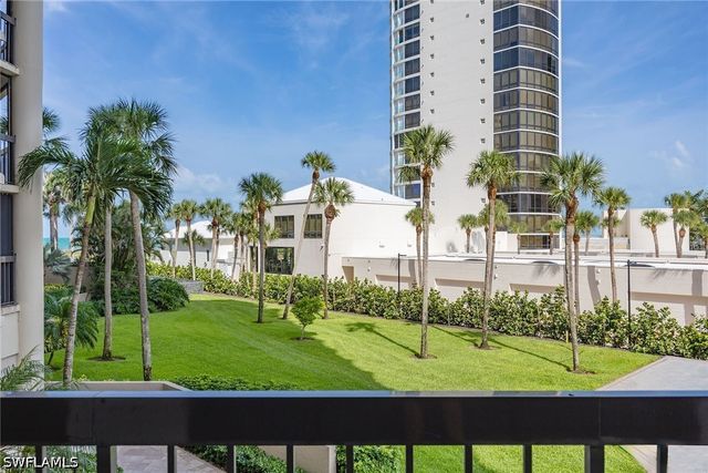 4551 Gulf Shore BLVD N 200, Naples, FL 34103