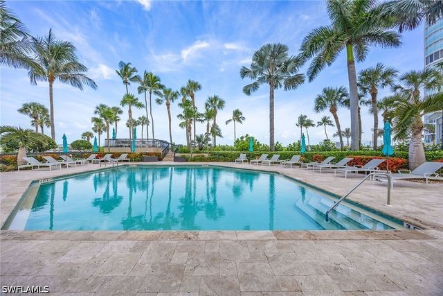 4551 Gulf Shore BLVD N 200, Naples, FL 34103