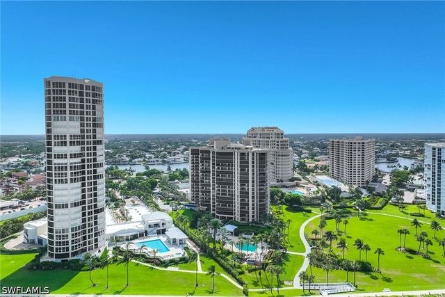 4551 Gulf Shore BLVD N 200, Naples, FL 34103