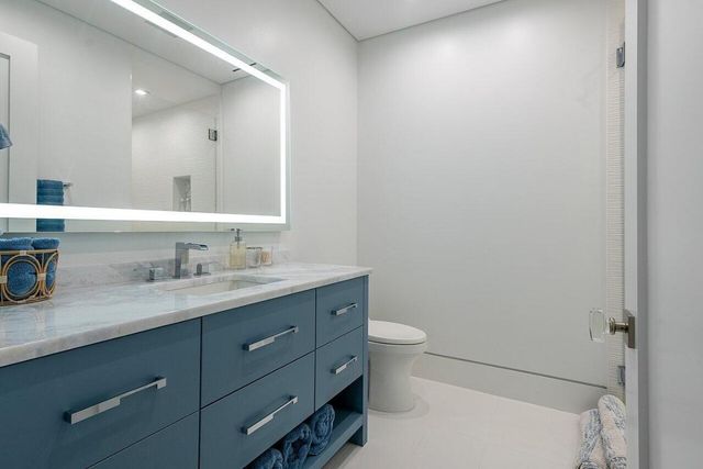 3016 SE Dune Drive, Stuart, FL 34996