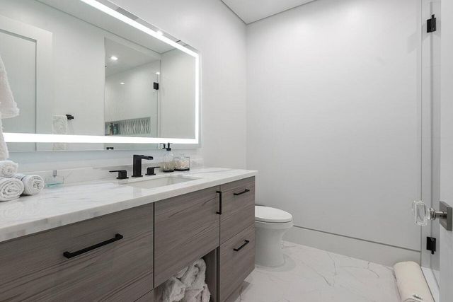 3016 SE Dune Drive, Stuart, FL 34996