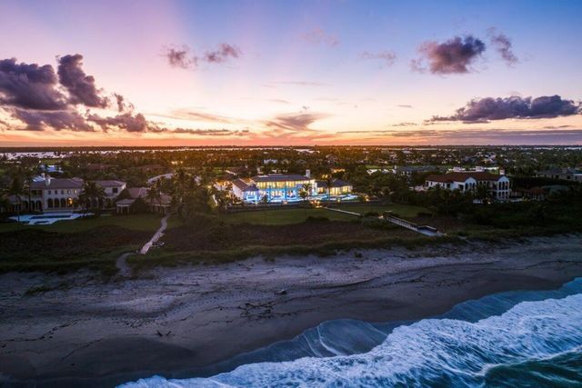 3016 SE Dune Drive, Stuart, FL 34996