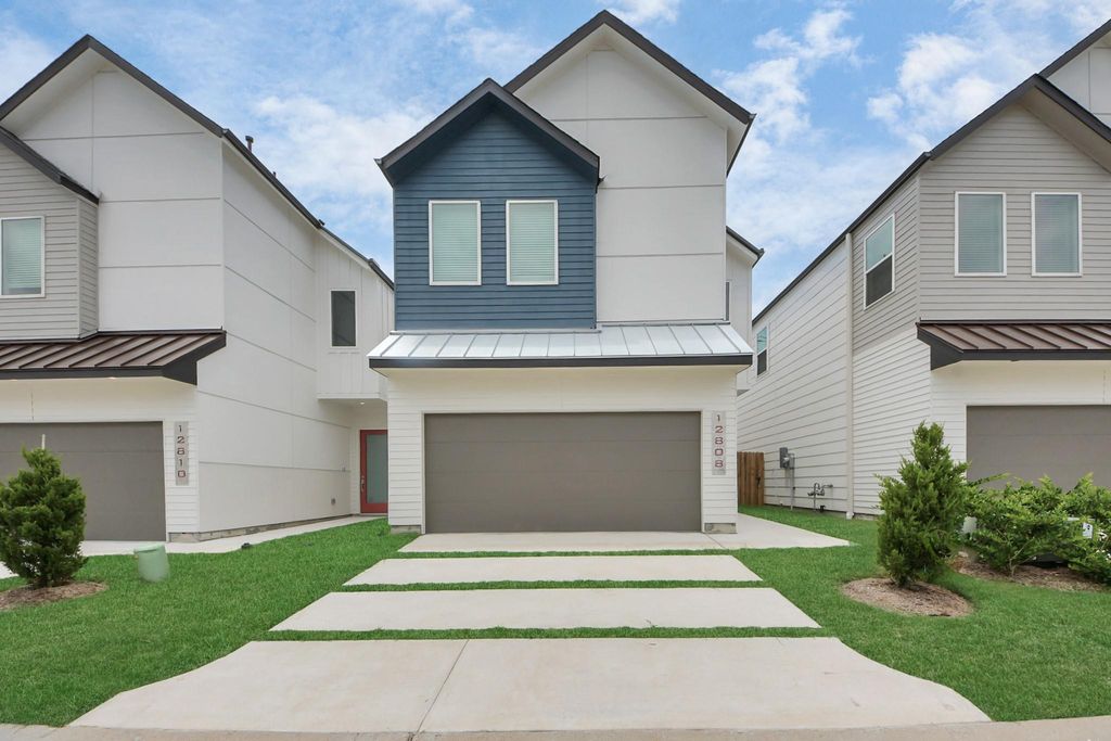 12808 Cozumel Lane, Houston, TX 77045