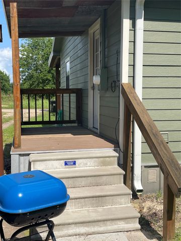 3014 CR 16300 Road, Deport, TX 75435