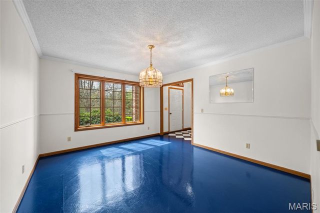 5171 Waters Edge Drive, Hillsboro, MO 63050