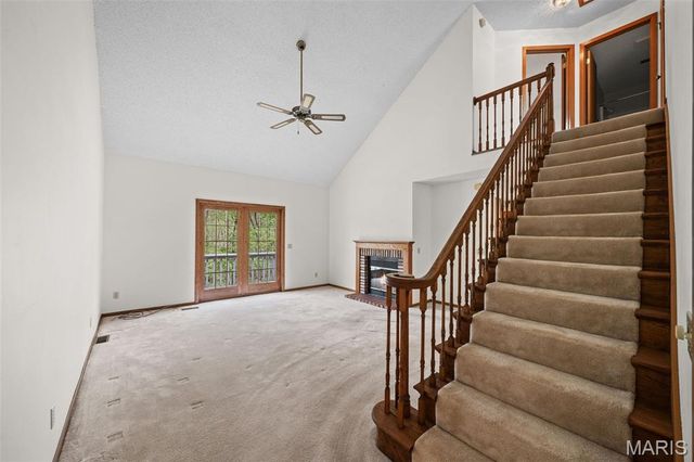 5171 Waters Edge Drive, Hillsboro, MO 63050